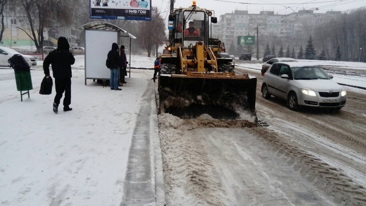 Куда жаловаться на нечищенные от снега дороги и дворы в Самаре? - KP.RU