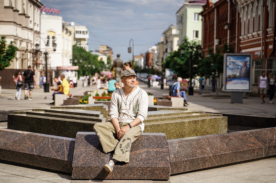 Самара жив. Жить в Самаре. Картинки людей которые живут в Самаре. Самара сердце города. Как выглядят люди которые живут в Самаре.